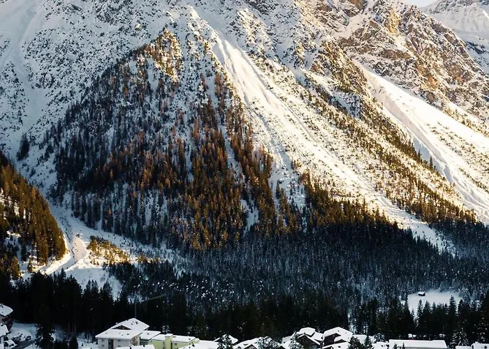 Altein Arosa, A Faern Collection Otel