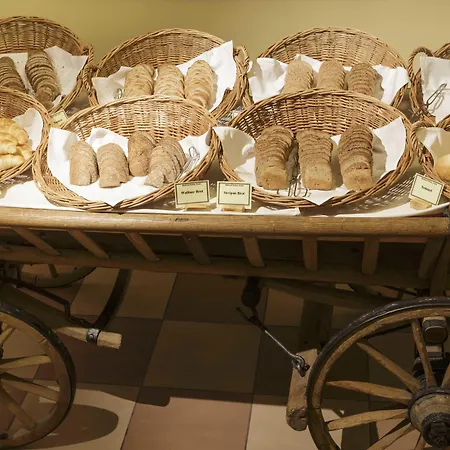 Altein Arosa, A Faern Collection Hotel